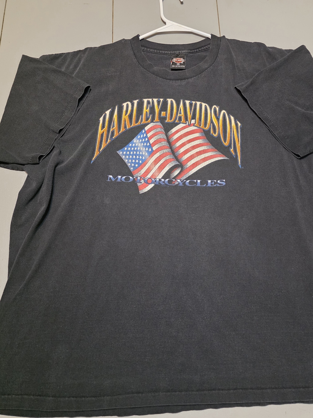 Harley-Davidson Black T-Shirt with American Flag Graphic